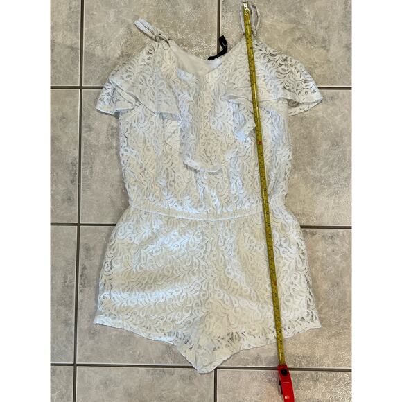 Jessica Simpson NWT White Norah Lace Romper Juniors Size S - Picture 6 of 6